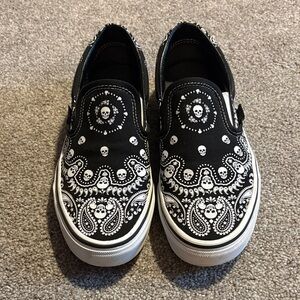 Black and White Paisley Skull Slip-On Vans